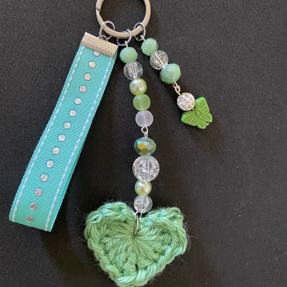 Crochet and glass beads keychains